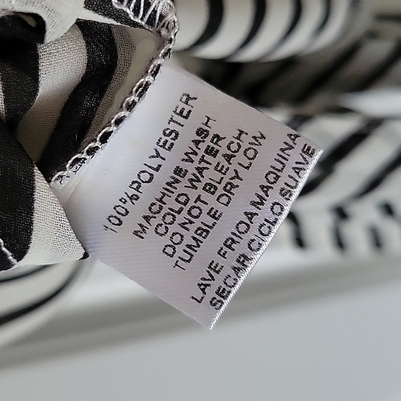 Foreign Exchange sheer sleeveless blouse w/ front tie white and black stripes S - Picture 4 of 4